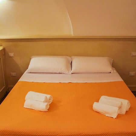 Al Civico 4 Bed and Breakfast Molfetta Exteriör bild