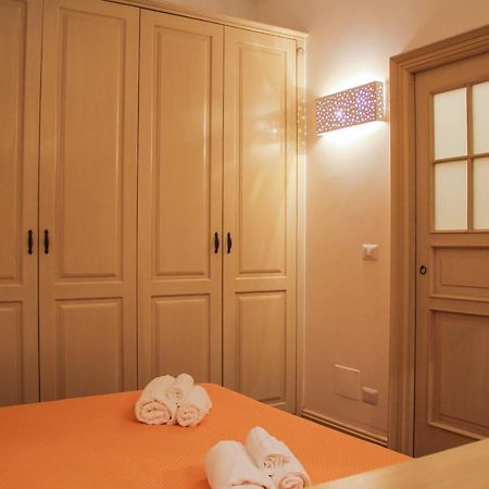 Al Civico 4 Bed and Breakfast Molfetta Exteriör bild