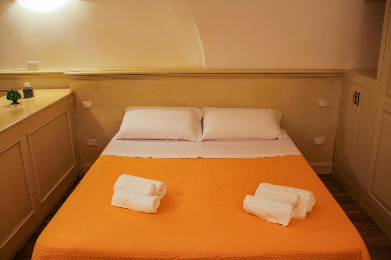 Al Civico 4 Bed and Breakfast Molfetta Exteriör bild